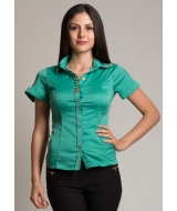 Блузка зелёная с коротким рукавами приталенная