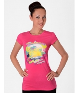 женская футболка приталенного кроя с ярким принтом 