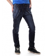 Мужские джинсы с декоративными швами и накладными карманами